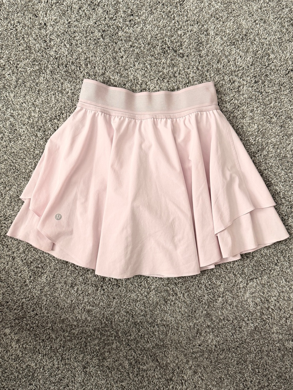 Small Lululemon Court Rival High Rise Skirt